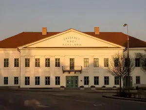 Erzsebet Nagy Szalloda