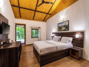 Shangri la Jungle Resort