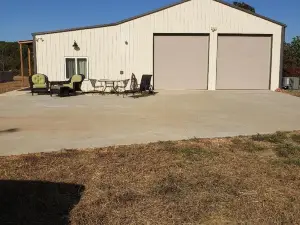 Serenity Mountain Getaway Cabin