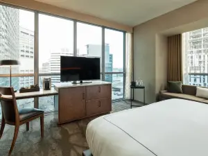 The Porter Portland, Curio Collection by Hilton