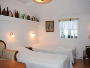 Beautiful Home in Reftele with Wifi