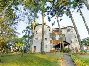 Velinn Pousada Torre Branca