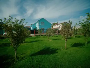 Guesthouse Alakol