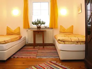 XXL Ferienhaus Mit Sauna in Upost