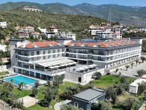 เดเดมาน กูเร นูร์ฮายัต เทอร์มอล รีสอร์ทแอนด์สปา