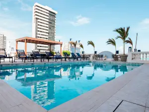 Hotel Sonata de Iracema