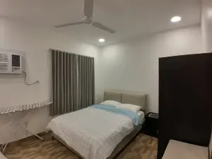 2-bedroom apartment in brilliant West Riffa with WiFi, AC