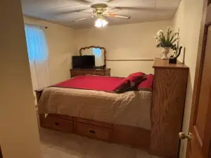 3-bedroom house in marvelous Guttenberg with AC