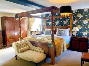 The Castle House Luxury Bed & Breakfast