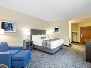 Baymont by Wyndham des Moines Airport