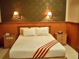 Anggraeni Hotel Tanjung