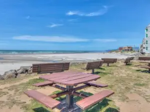 Sea Glass Cottage Rockaway - Meredith Lodging