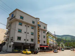 Chungju (Suanbo) Family Spatel