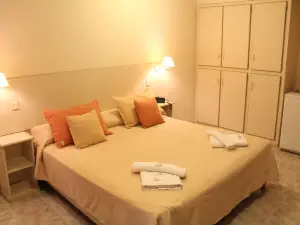 Patio Mediterraneo Apart Hotel
