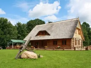Viesu Nams Barži