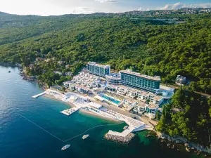 Hilton Rijeka Costabella Beach Resort & Spa