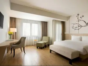 Hotel Santika Mega City Bekasi