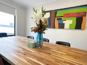 Maroondah 3BR Brick Entire Home Free Wi-Fi Parking