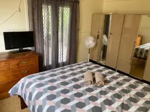 Very Basic Cabin Next to Long Beach & National Park