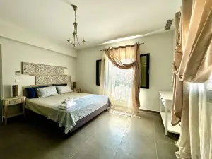 Aetheria villa extra long and flexy beds, up to 14