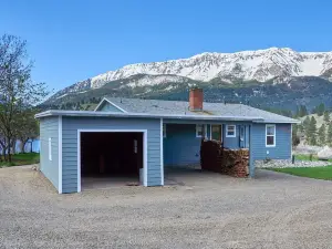 Wallowa Lake Wahluna Terrace Retreat