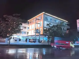 梳羅克尊貴飯店