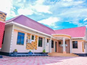 DOM PRECIOUS LODGE