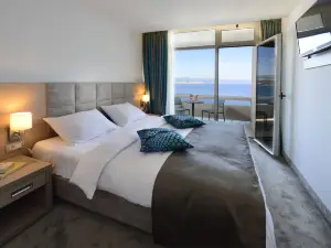 Grand Hotel Adriatic II