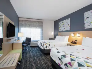 La Quinta Inn & Suites by Wyndham Manassas VA-Dulles Airport