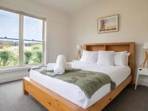 Abingdon House - Luxury Mudgee Farm Stay