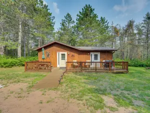 Woodland Cabin w/ Fishing, Atv & Snowmobile Trails