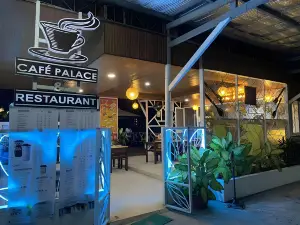 Golden Palace Hotel
