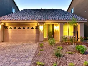 Desert Oasis - Minutes From The Strip!