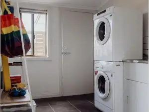 Bask - Family Friendly Home