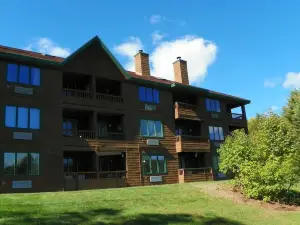 3 Bedroom Deer Park Condo on Lake and Close to Recreation Center - Dp56BW