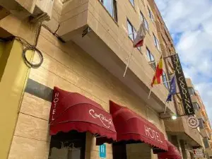 Hotel Cardinal