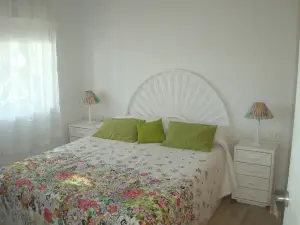 Impressive Apartment in Ground Floor with Terrace of Two Rooms, A / A and Pool