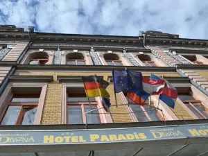 Hotel Paradis