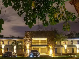 Pirayu Hotel & Resort