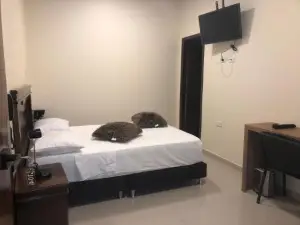 Apartahotel Lion