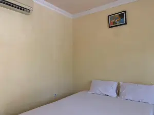 OYO 92775 Wisma Phinisi Syariah