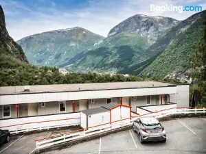 Trolltunga Aparthotel