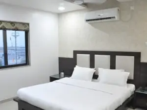 Hotel Raj Palace