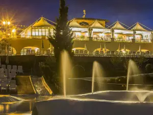 Villa Norcenni Aparthotel