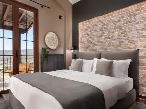GM Luxury Suites Kalavryta