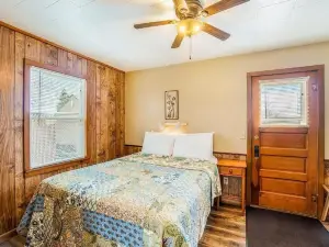 Pleasant Valley Resort