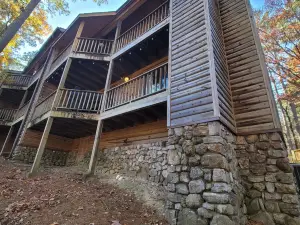 The Bear Den
