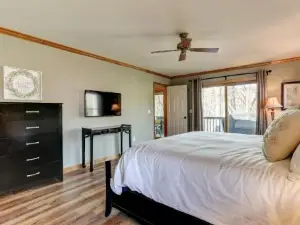 Better Together -Play ping pong relax by the wood fireplace