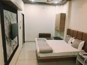Hotel Shivay Palace