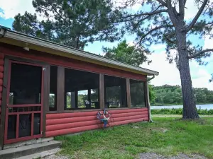 Cantina Lake House - Arcridgeranchresort.com